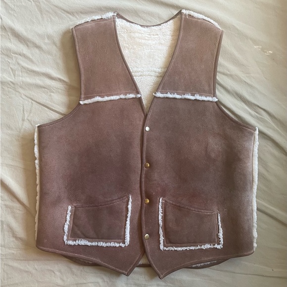 Men’s Vintage Heavy Leather Vest - Picture 10 of 11